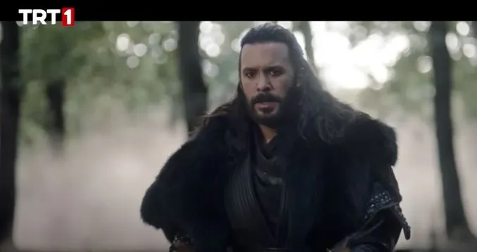Después de Fahriye Evcen en la serie Alparslan, toda la carga recayó sobre los hombros de Barış Arduç.