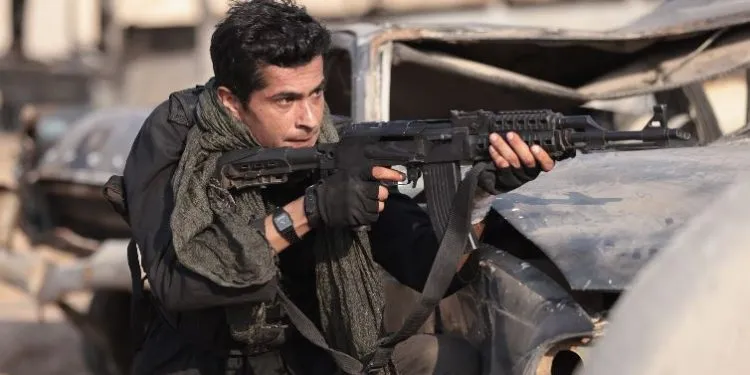 Además de la serie Mahkum, İsmail Hacıoğlu tiene otro proyecto que puedes admirar.