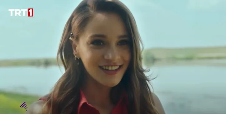 ¡Miray Daner, la actriz principal del final, la serie Kara Tahta, se enamoró en las redes sociales!