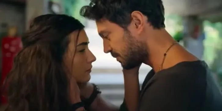 ¡El éxito mundial de la serie Zeytin Ağacı ha sido un gran honor para Murat Boz!
