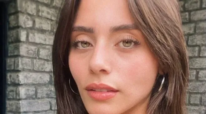 ¡Antes de la serie Kızılcık Şerbeti, hay un mensaje muy especial para Sıla Türkoğlu de una persona muy especial!