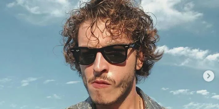 Boran Kuzum protagonizó dos películas de comedia, ¡hizo un nuevo avance en su carrera!