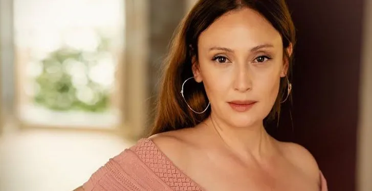 ¡Gülçin Santırcıoğlu dio un salto en popularidad con su serie de televisión Andropoz y Yalı Çapkını!