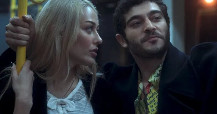 ¡Burak Deniz y Dilan Çiçek Deniz son socios y amigos cercanos!