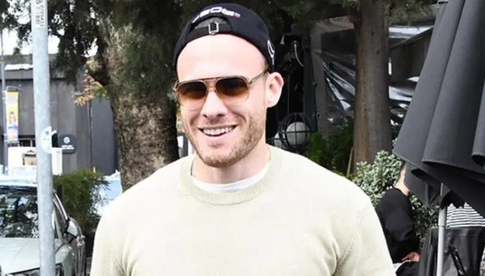 ¡El compañero de Kerem Bürsin en la serie Lemi también es muy lindo!