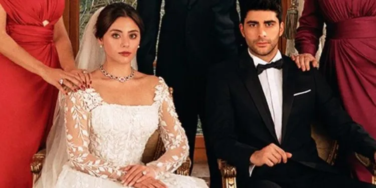 Aparte de Sıla Türkoğlu y Doğukan Güngör en la serie Kızılcık Şerbeti, ¡hay otra pareja de series de televisión de la que se hablará mucho!