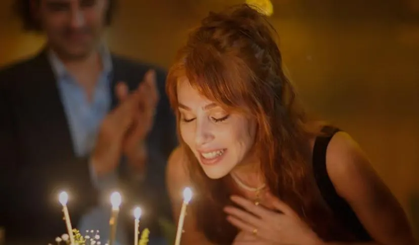 La nueva serie de Engin Altan Düzyatan y Elçin Sangu, Çöp Adam, puso la piel de gallina, pero ¿es correcta la fecha de transmisión?