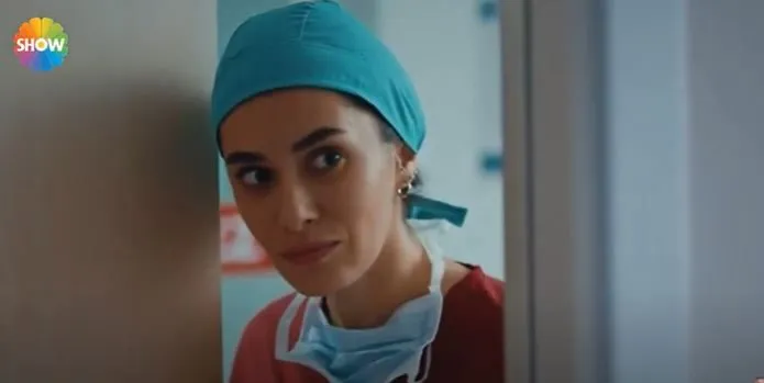 ¡Hande Doğandemir se perdió en su papel en Hayat Bugün!