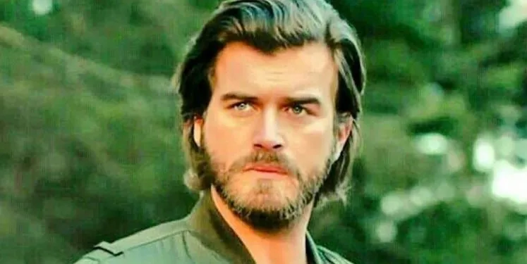 Kıvanç Tatlıtuğ, que eligió la serie Aile en lugar de Kral Kaybederse, explicó los motivos