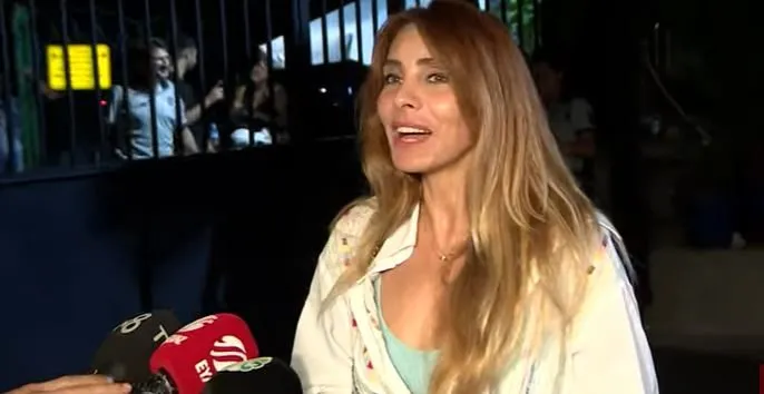 ¡En el set de Darmaduman, la actriz Nur Fettahoğlu se sorprendió mientras filmaba la escena!