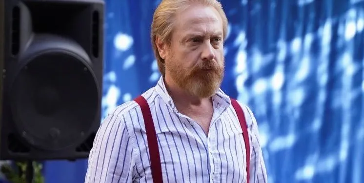 ¡Yıldıray Şahinler es un buen hombre esta vez! ¡La serie Güzel Günler invita a todos a la bondad!