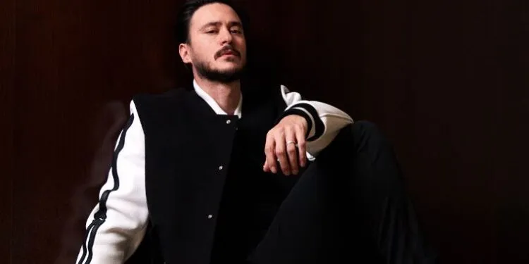 ¡Anıl Altan está decidido a concentrarse en su carrera nuevamente!
