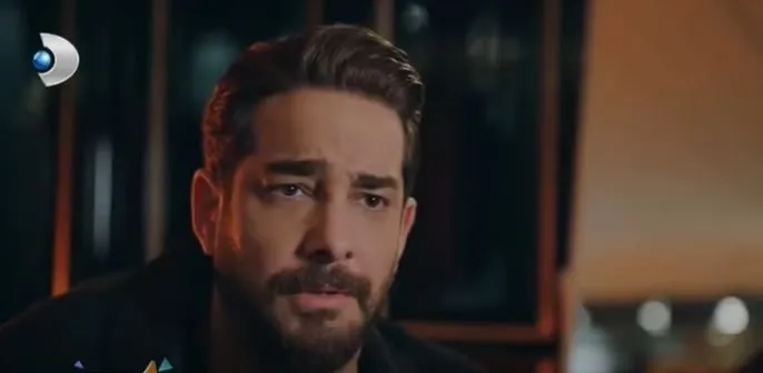¡Enis Arıkan experimentó una primera experiencia en el set de la serie de televisión Camdaki Kız!