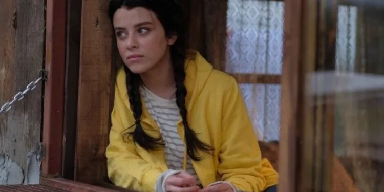 ¡İlayda Alişan quedó tan impresionada con el guión que inmediatamente aceptó su nuevo proyecto de serie de televisión!