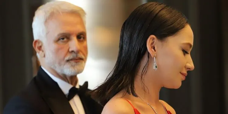 Talat Bulut enumeró las críticas de la serie Tuzak, ¡y la emoción de Bensu Soral es como el primer día!