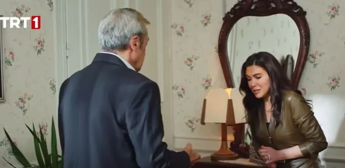 Dilara Aksüyek, quien dejó la serie de televisión aba y se unió a Yürek Çıkmazı, enloqueció a la audiencia