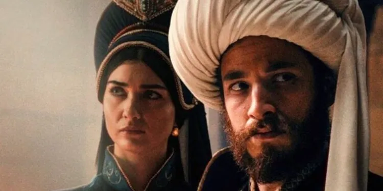 ¡Tuba Büyüküstün y Cem Yiğit Üzümoğlu dejaron su huella en el ranking de actores turcos de IMDB Starmetre!