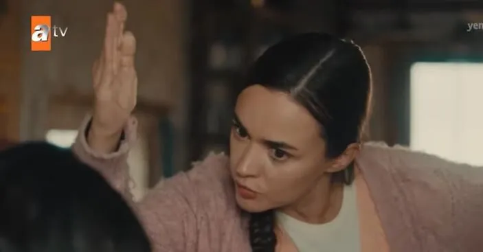 Si bien Hande Soral no pensó en trabajar durante mucho tiempo, ¡no podía permanecer indiferente a Ateş Kuşları!
