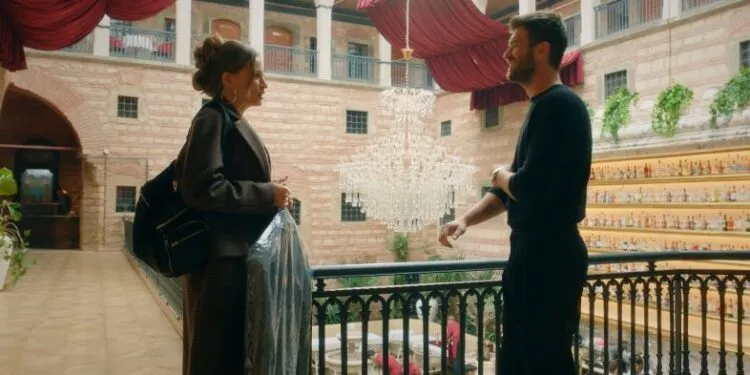 En la serie Aile de Kıvanç Tatlıtuğ y Serenay Sarıkaya, ¡el público encontrará mucho de sí mismo!