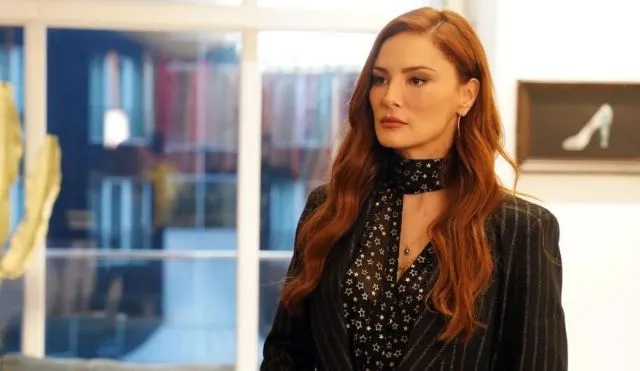 ¡Una gran injusticia para Mine Tugay, que está en la agenda con la serie Yalı Çapkını!