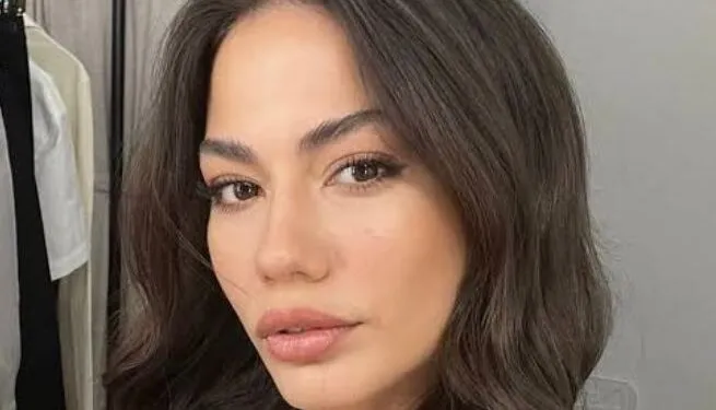 ¡Un mensaje muy correcto de Demet Özdemir, quien ha estado involucrado en los esfuerzos de socorro para las víctimas del terremoto durante días!