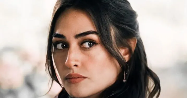 ¡Esra Bilgiç usa su poder en las redes sociales para los afectados por el terremoto!