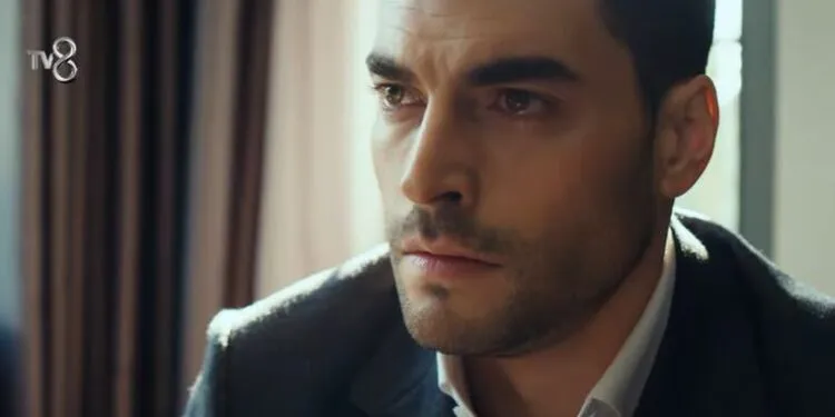 ¡El compartir de Akın Akınözü, el actor principal de la serie Tuzak, sorprendió a todos!