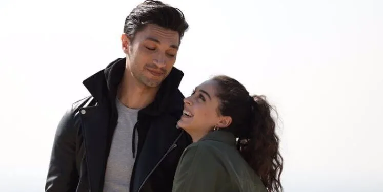 ¡Una nueva sorpresa de Cemre Baysel e İlhan Şen para aquellos que no pueden olvidar la serie Ramo!