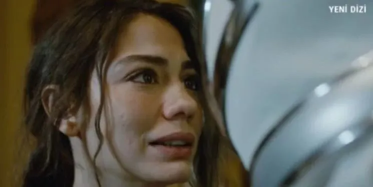 ¡Demet Özdemir ganó mucho, Aslı Enver perdió mucho!