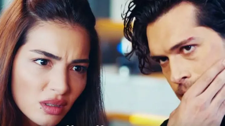 ¡La carrera para elogiar a Alperen Duymaz y Melisa Aslı Pamuk por la serie EGO ha comenzado!
