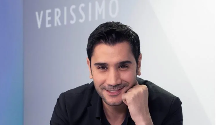 ¡Esta vez Uğur Güneş está dando pasos firmes siguiendo los pasos de Can Yaman y Kerem Bürsin!