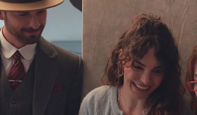 ¡Una prueba difícil para Ebru Şahin y Birkan Sokullu! ¡Es hora de decidir en la serie Yüz Yıllık Mucize!