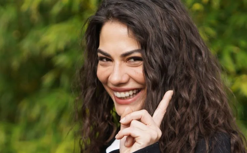 ¡Una estrategia muy inteligente de Demet Özdemir en la cima de su carrera!