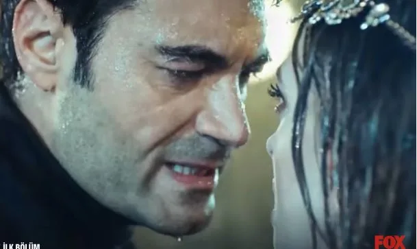 ¡Murat Ünalmış y Melis Sezen son candidatos para ser la nueva pareja de series de televisión favorita!