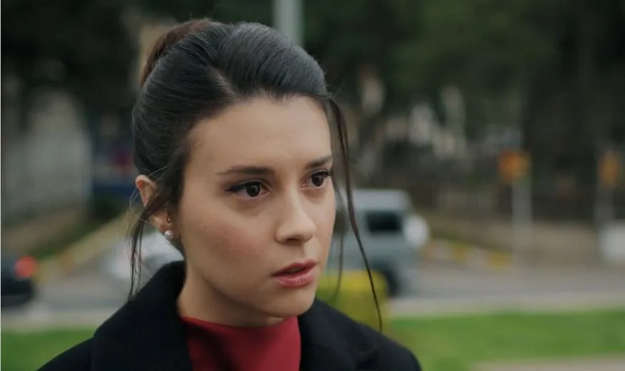 ¡Confesión de Yalı Çapkını de Buçe Buse Kahraman, que se ocupa de los linchamientos en las redes sociales!