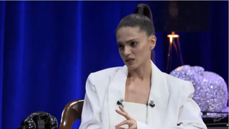 ¡Sifanur Gül, que está en la agenda con la serie Terzi, está perturbada por información falsa sobre sí misma en Internet!