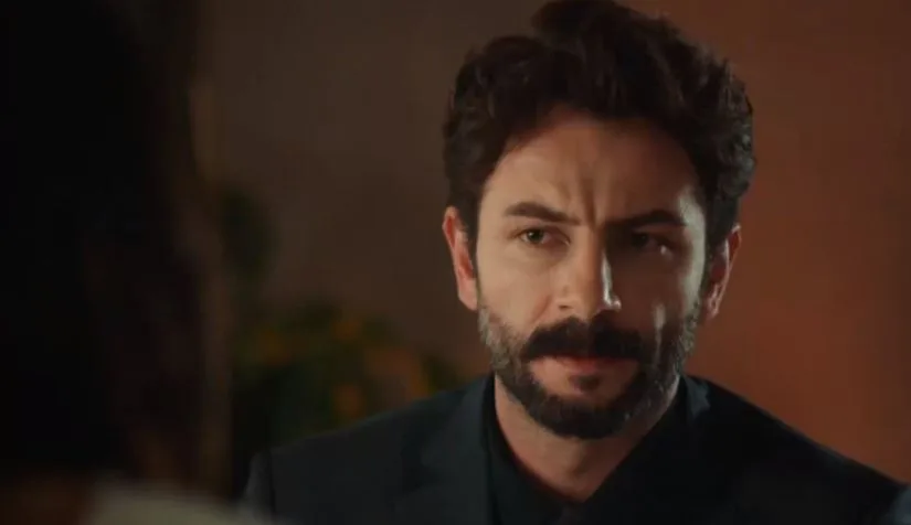 ¡La elección de Gökberk Demirci para la serie Üç Kız Kardeş fue muy apropiada!