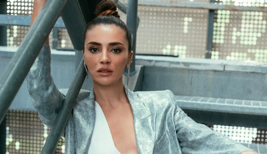 ¡Llega una nueva serie de verano de Zehra Yılmaz!