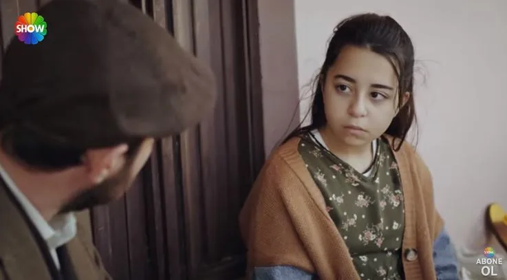¡Beren Gökyıldız comenzó a parecerse al personaje de Melisa, que interpretó en su nueva serie!