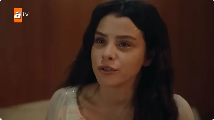 ¡Ya no existe Gülayşe, ahora existe Lara Eyüboğlu! ¡İlayda Alişan será el nombre fascinante de Ateş Kuşları en la nueva temporada!