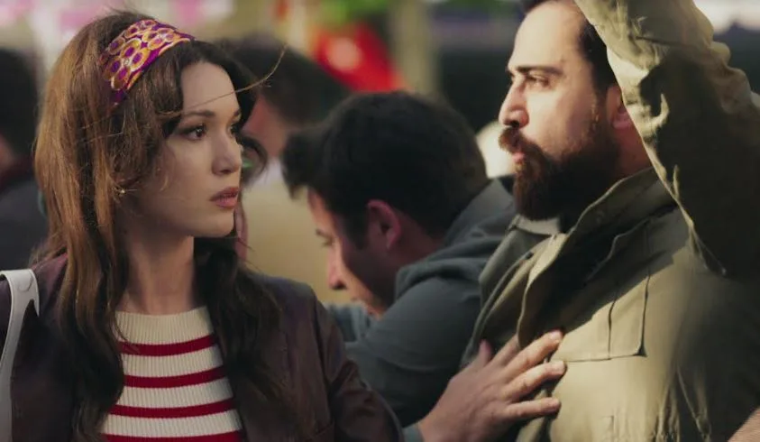 ¿Podrá la serie Dilek Taşı ocupar el lugar de Camdaki Kız?