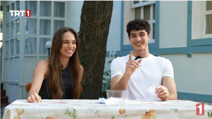 ¡Eylül Tumbar y Enes Kocak formaron una buena pareja dramática con mucha energía y fuerte armonía!