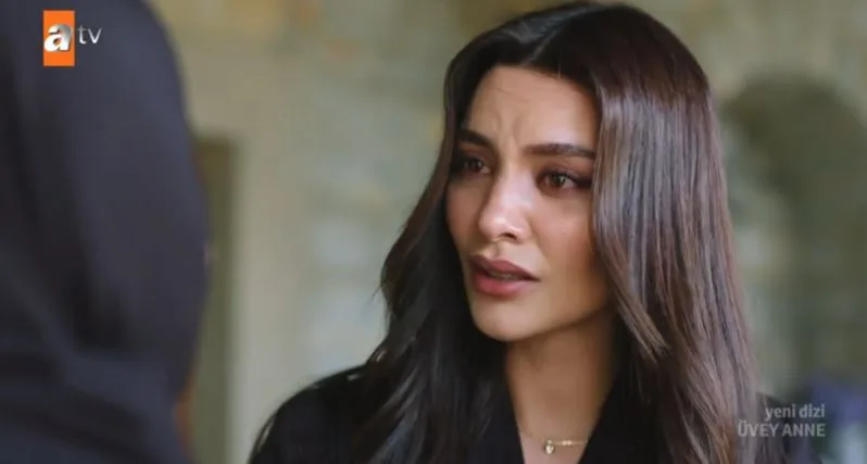 ¡Desde la serie de televisión Kara Sevda, el problema de la serie de Hazal Filiz Küçükköse no termina!