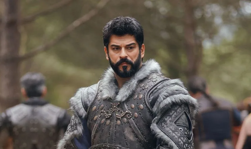 ¡La serie Kuruluş Osman durará mucho más! ¡Aquí están las asertivas palabras de Burak Özçivit!