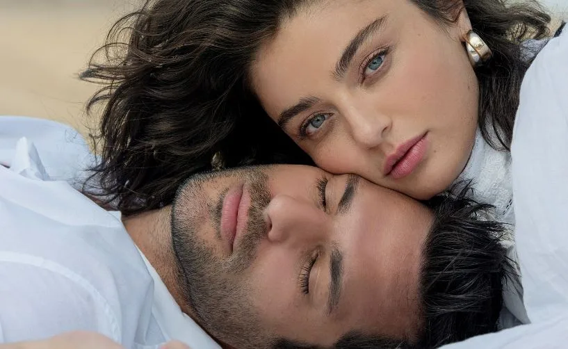 ¡Tanto Ayça Ayşin Turan como Serkan Çayoğlu, que se conocieron en Kader Bağları, están muy contentos con sus socios!