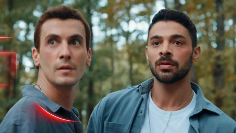 A medida que continúa el éxito de la serie Yabani, ¡el entusiasmo de Halit Özgür Sarı aumenta!