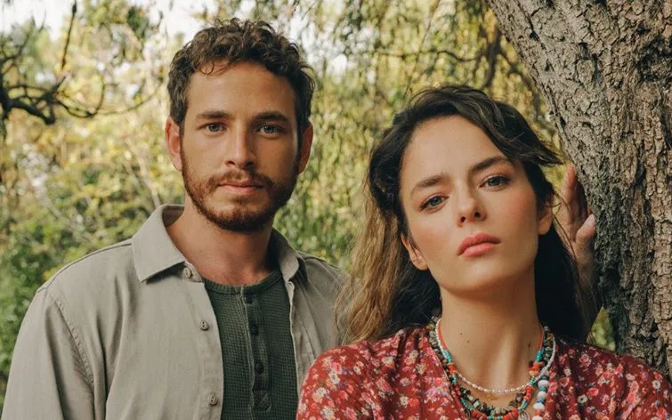 ¡Buse Meral y Cem Yiğit Üzümoğlu pueden dar la sorpresa de la temporada con una nueva serie!