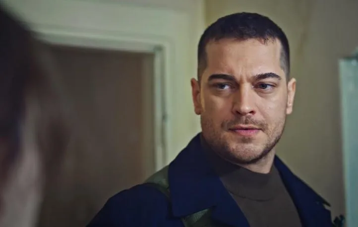 Según sus fans, “¡El Rey ha vuelto”! ¡Un papel difícil le conviene a Çağatay Ulusoy!