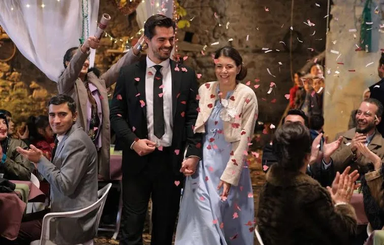 Protagonizada por Berk Atan, Semih Ertürk y Cihat Süvarioğlu, ¡la serie Gönül Dağı ha logrado un gran éxito!