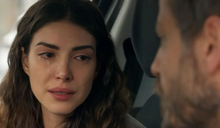 ¡La serie de televisión Ne Gemiler Yaktım fue uno de los proyectos desafortunados de la temporada!